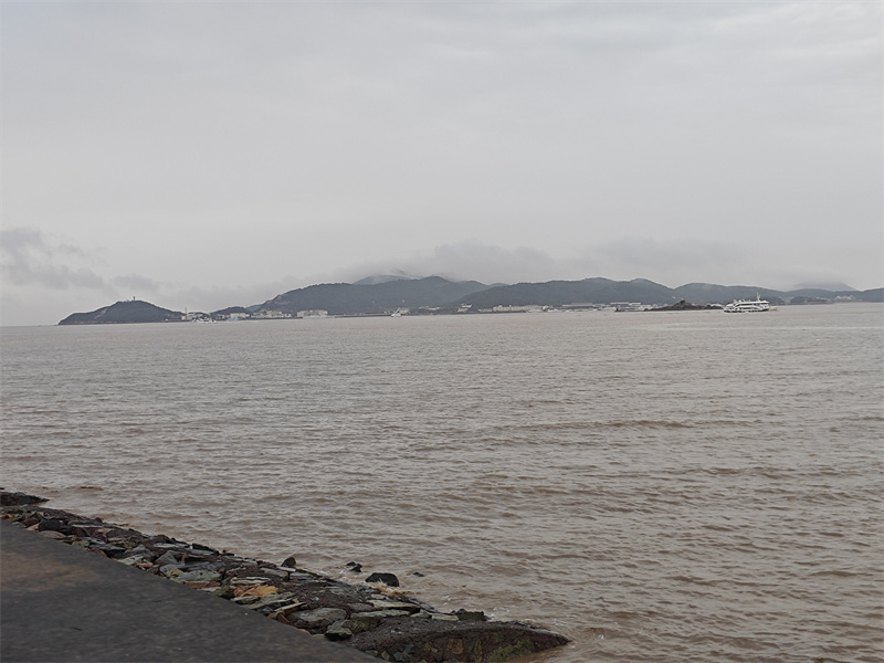 现如今普陀山海葬收费标准骨灰撒海-1