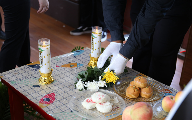 普陀山海葬案例为企业老板举办的私密海葬方案-2