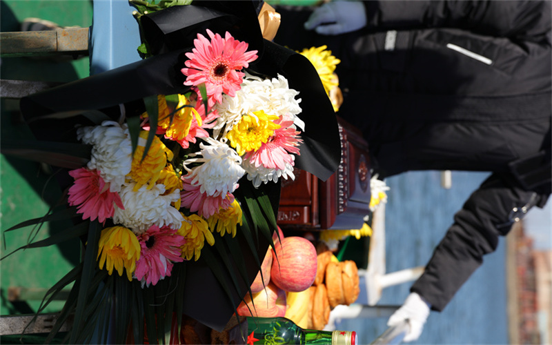 普陀山海葬案例一次结合传统手工艺表演的纪念活动记要